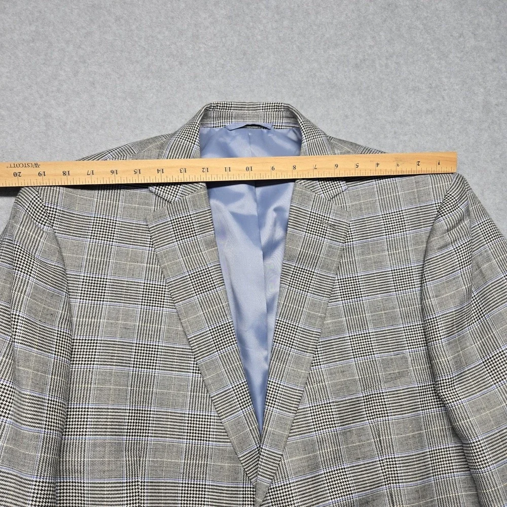 TravelSmith Blazer Mens Large Gray‎ Plaid 2 Button Sport Coat Jacket Classic Fit